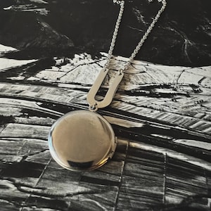 long silver locket necklace | round locket simple and stainless platinum | iheartmies portland oregon | everyday locket | long necklace