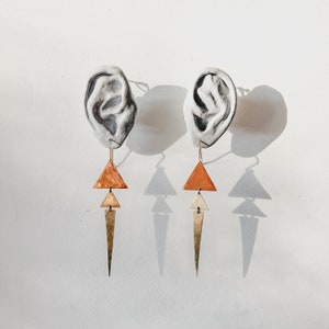 hammered brass triangle earrings | bronze textured drop dangle | portland iheartmies | simple modern stylist | lightweight minimalist