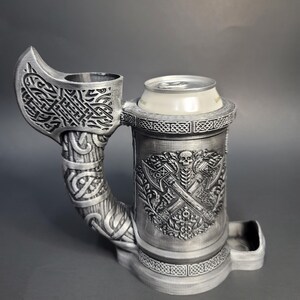 Torre de dados con soporte para lata hacha • Accessoires parfaits pour les jeux de société Dungeons and Dragons