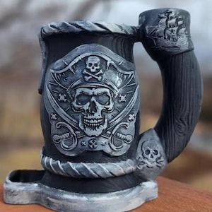 Torre de Dados con Soporte para Lata Pirata • Accesorio y Regalo PERFECTO Para Juegos de Mesa Dungeons and Dragons