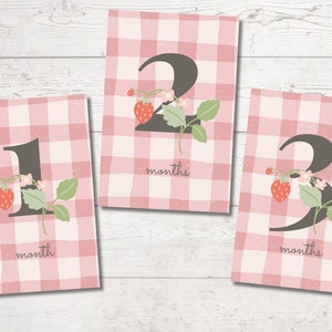 Cartes d'étape aux fraises pour bébé à imprimer sur le thème des fruits, bébé fille