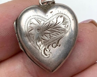 Pendentif médaillon en argent sterling antique, breloque gravée, souvenir #LA