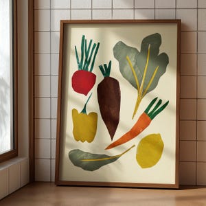 Pode incluir: Uma impressão artística emoldurada com uma colagem de vegetais coloridos. A obra de arte inclui uma beterraba vermelha, uma cenoura castanha, um pimentão amarelo, uma folha verde, uma cenoura laranja, um limão amarelo e outras folhas verdes. A moldura é castanha.