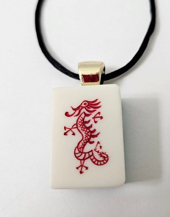 Vintage  Asian Bakelite Tile Pendant Red Dragon Sy