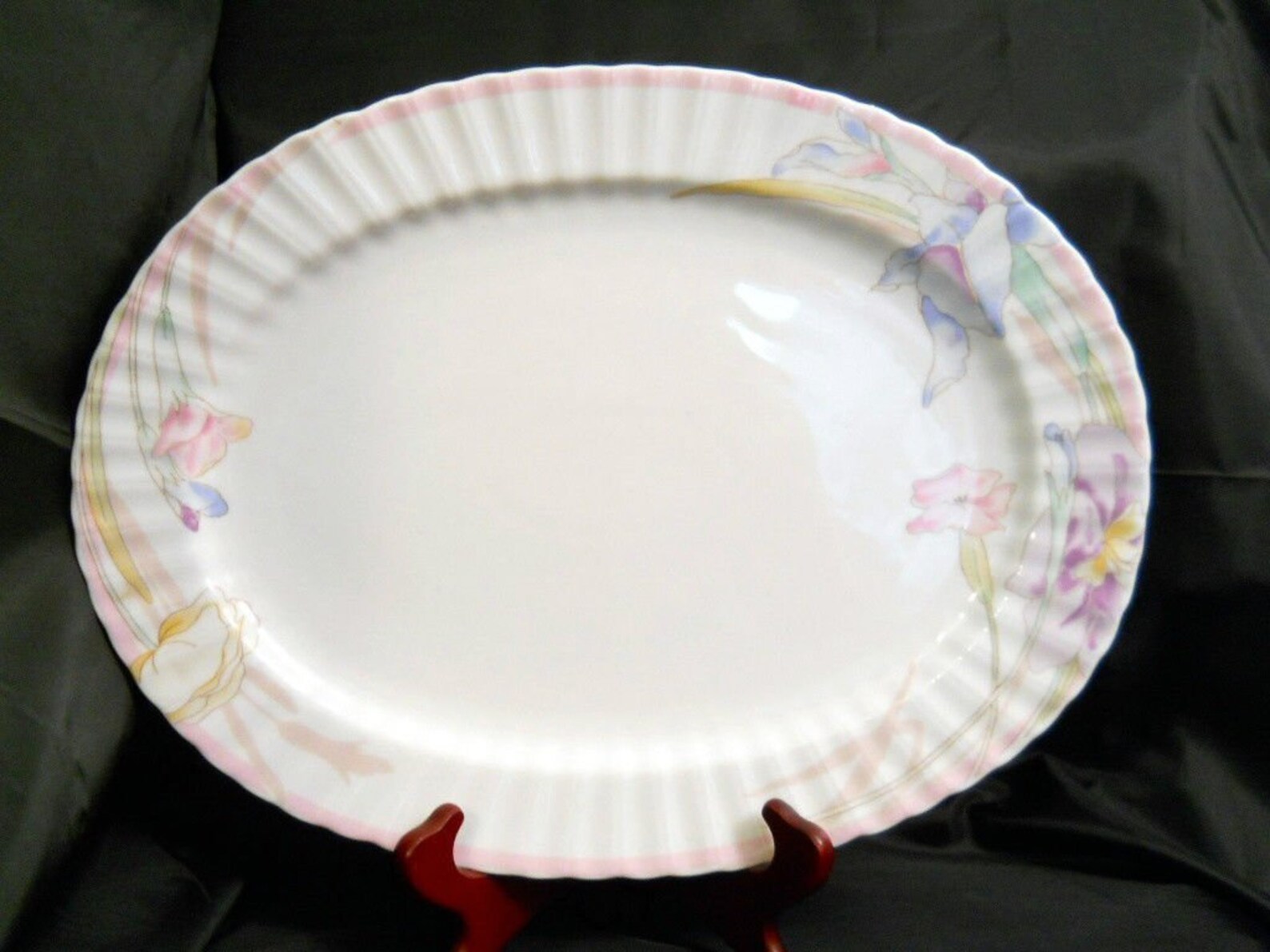 Mikasa Pink Melody Oval Serving Platter Petite Bone China Etsy