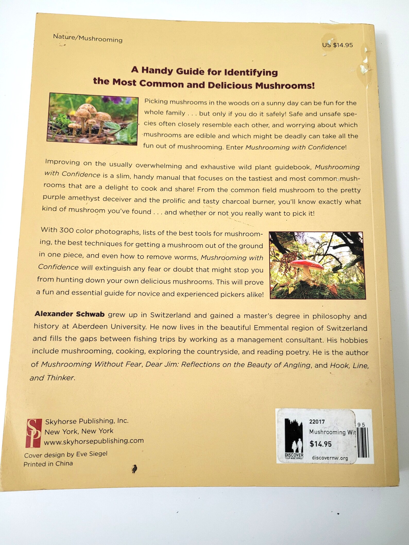 Mushrooming With Confidence Softbound Book by Alexander Schwab A Guide