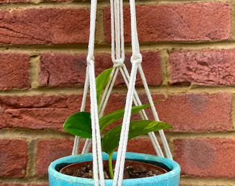 Macrame Plant Hanger, handgemaakt, katoen, cadeau, buitenshuis, decor, boho, minimalistisch, eenvoudig, kamerplantenhouder, blad, natuurlijk, macrame plank