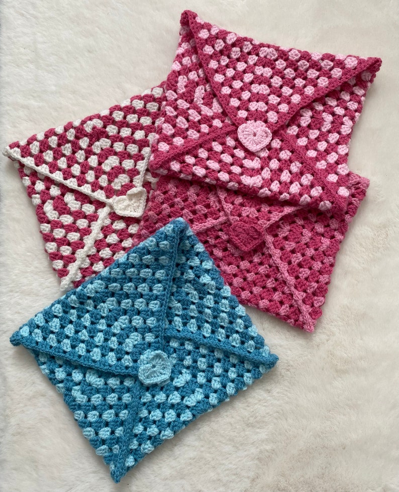 Pochette au crochet book sleeves 100% handmade image 1