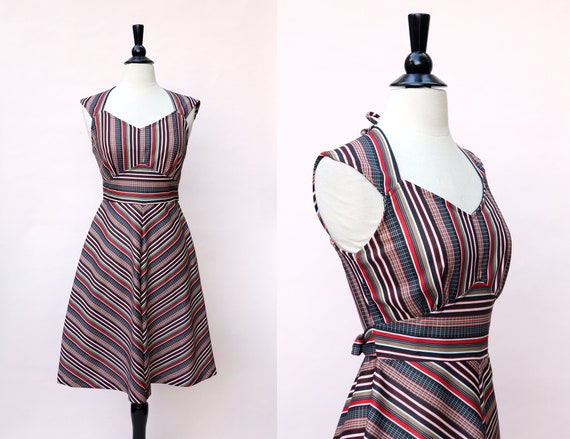 Vintage 70s Dress / Striped Fall Dress Open Back /