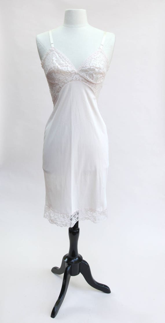 Vintage Slip / Vintage Peach Formfit Rogers Lace S