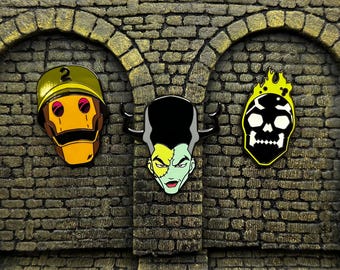 Juego de pines de esmalte duro de Creature Commandos: GI Robot, La Novia, Doc Phosphorous (no oficial)