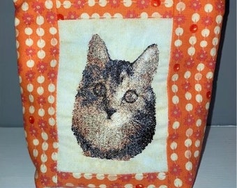 Zipped Pouch with Embroidered Cat