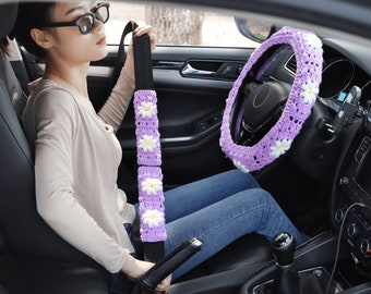 Leuke gehaakte stuurhoes set voor vrouwen, paarse madeliefje gordelkussenhoezen, boho meisje cadeau oma vierkant auto-accessoires decoraties