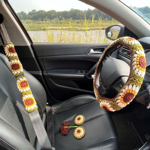 Boho häkeln Lenkradabdeckung für Frauen, handgefertigte niedliche Sonnenblume Sicherheitsgurtabdeckung, Oma Quadratmuster Autozubehör Dekorationen