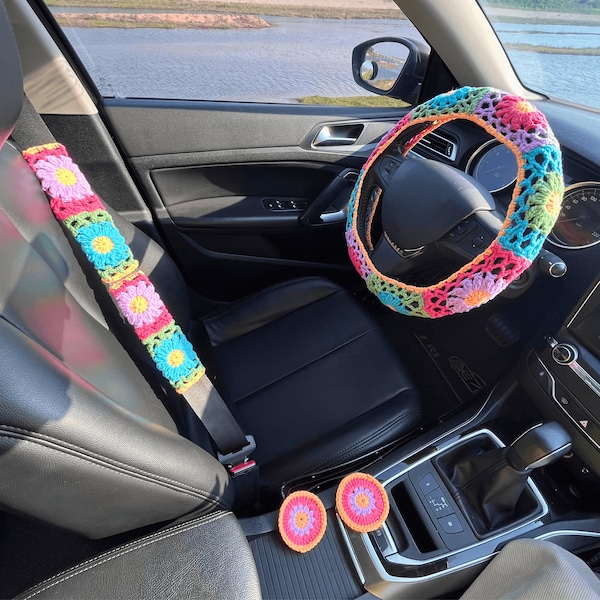 14-15in Crochet Steering Wheel Cover Set, Handmade Cute Flowers Seat Belt Covers, Boho Gift Granny Square Pattern Car Interiors Decorations