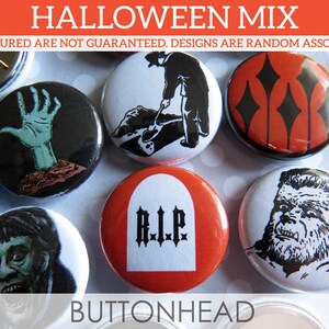 Puede incluir: Una colecci&oacute;n de chapas redondas con gr&aacute;ficos de tem&aacute;tica de Halloween que incluyen una mano de zombi, una persona cavando una tumba, un patr&oacute;n de rombos rojo y negro, una l&aacute;pida con el texto R.I.P., un monstruo y un hombre lobo.