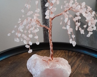 Árbol grande de cuarzo rosa, árbol del amor, regalo de quinto aniversario, regalo de cumpleaños, regalo único, sauce de cristal, 270 chips de cristal