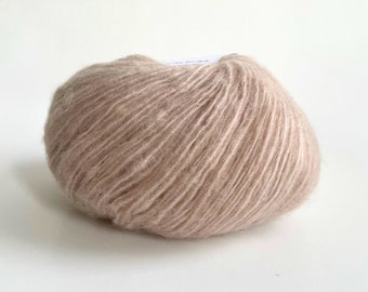 Beige alpaca yarn - Rozetti Yarns Alaska - 906 Buff - 246 yards per ball - sweater quantity - alpaca merino acrylic blend - ready to ship