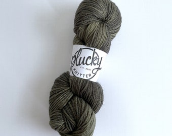 Bedrock Trusty Worsted - The Plucky Knitter - 100% pure merino - dark gray Plucky - 250 yards per skein - worsted weight - Ready to ship
