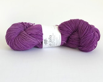 Baah La Jolla - Baah Yarn - color Summer Lilac - superwash merino - fingering weight yarn - 400 yards per skein - sock yarn - ready to ship