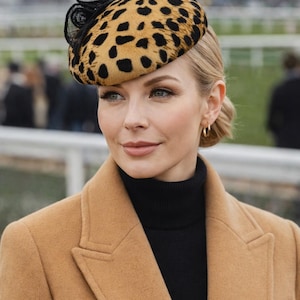 Glamorous leopard print faux fur cocktail hat