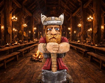 Lars Crimsoncloak von Hammersplat - handcarved fantasy warrior