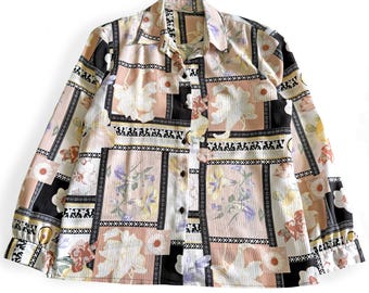 Vintage Floral Button Up Shirt / 1990's / 1980's