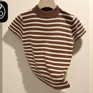 Top corto con estampado de letras / Camiseta de manga corta con cuello redondo / Camisa de verano ajustada / Moda femenina cómoda / Ropa informal para el día a día