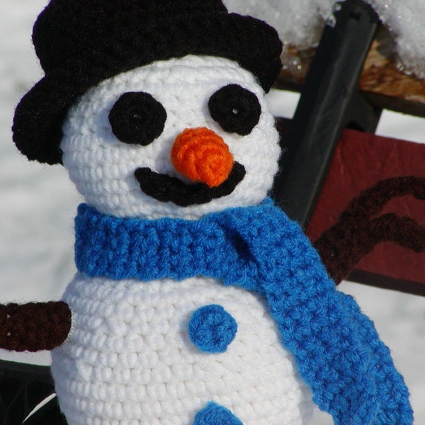 Crocheted Build your own Snowman Kit---PDF--PATTERN