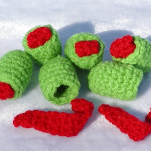 FREE PATTERN--- Crocheted Olives with Pimentos