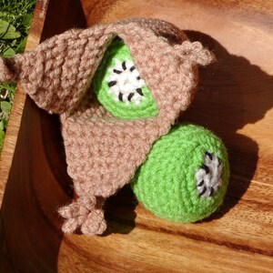 Crocheted Peelable Kiwi AmigurumiPDFPATTERN image 2