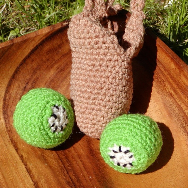 Crocheted Peelable Kiwi Amigurumi---PDF--PATTERN