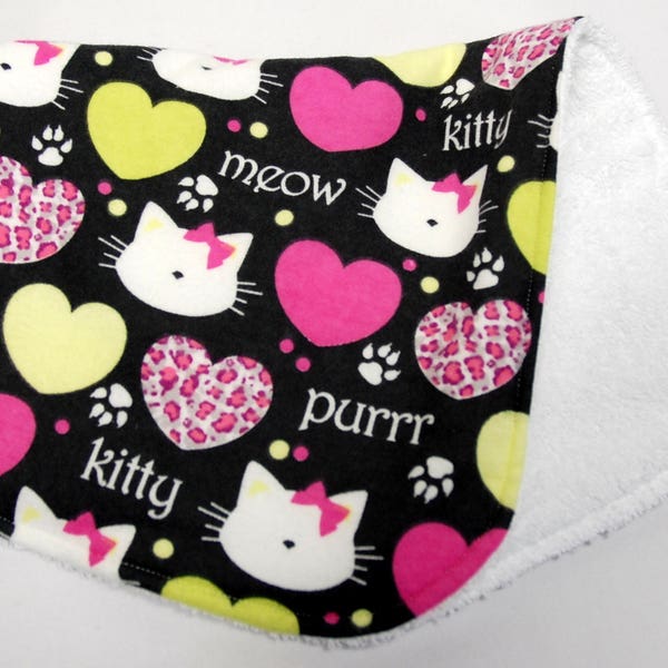 Baby Girl Burp Cloth, Baby Shower Gift, Welcome Baby Gift: White Cats  and Colorful Hearts on Black, Kitty, Purr, Meow