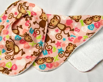 Baby Bib and Burp Cloth, Baby Shower Gift, Welcome Baby Gift: Sweet Monkeys