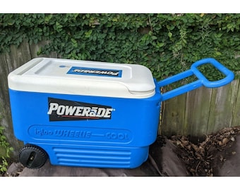 Vtg Powerade Igloo Wheelie Cool 38-Qt Hard Ice Chest Cooler with Wheels - Blue