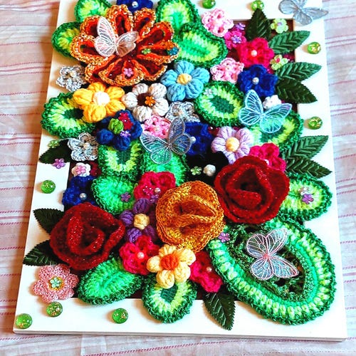 Decoración floral de pared a crochet: ramo de flores hecho a mano, regalo