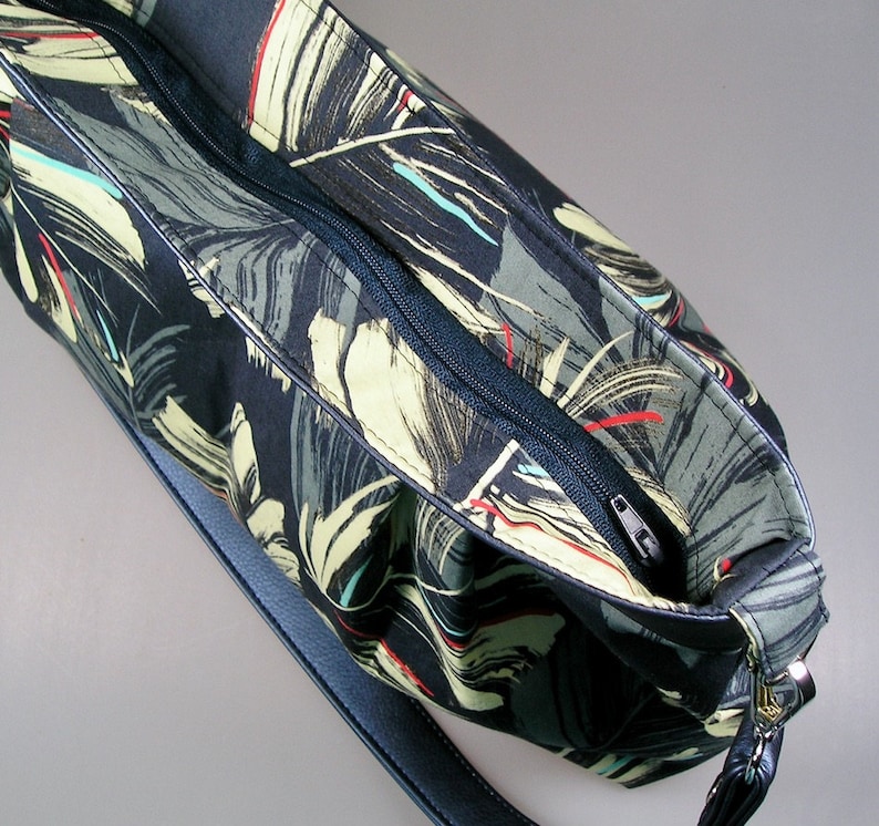 Bag pleated baguette hawaii Japanese fabrics and faux blue leather