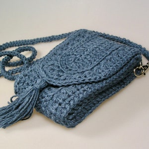 Small blue handmade crochet shoulder bag image 3