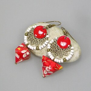 Boucles d'oreilles origami en papier japonais chiyogami rouge et blanc, estampe, berlingot image 2