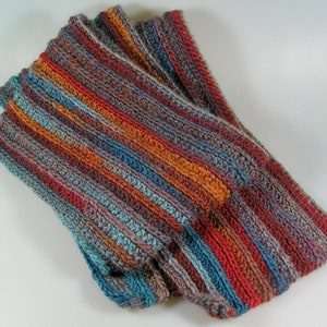 Echarpe multicolore en laine au crochet image 5