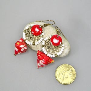 Boucles d'oreilles origami en papier japonais chiyogami rouge et blanc, estampe, berlingot image 4
