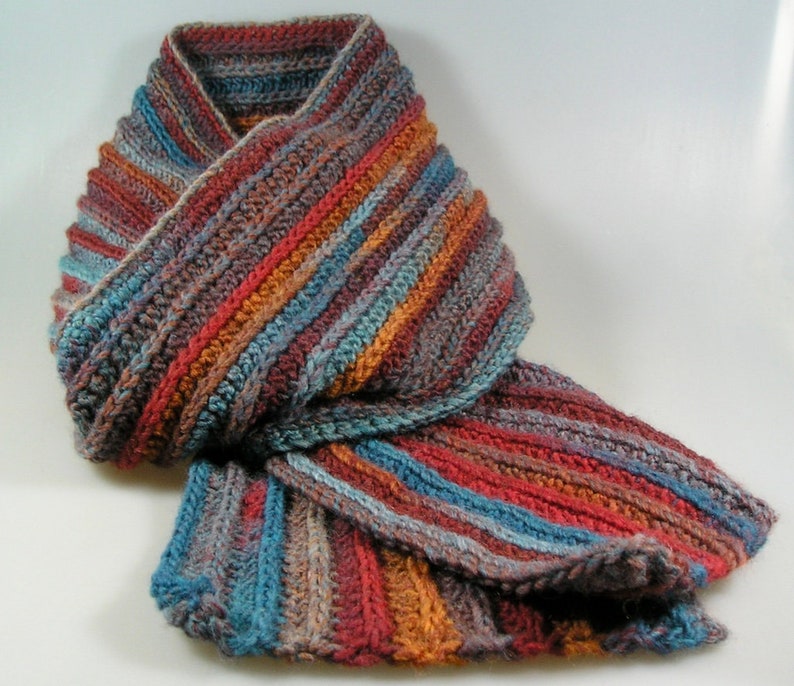 Echarpe multicolore en laine au crochet image 1