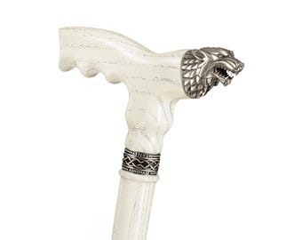 Custom Wolf Handle Walking Cane – Ergonomic Wooden Walking Stick