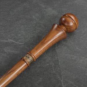 Bengala com pomo para homens - Bengala de madeira - Bengala artesanal para mulheres - Bengala clássica - Bengala de carvalho para avós