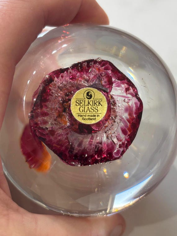 Beautiful Selkirk Glass Paperweight Handcrafted Scottish Art