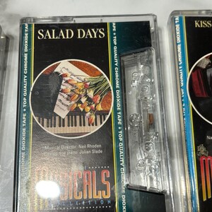 Cassette vintage comédies musicales sur scène sur plusieurs décennies et comédies musicales sur cassette Conte Choisissez votre cassette