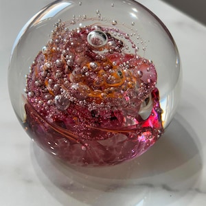 Beautiful Selkirk Glass Paperweight Handcrafted Scottish Art Collectible