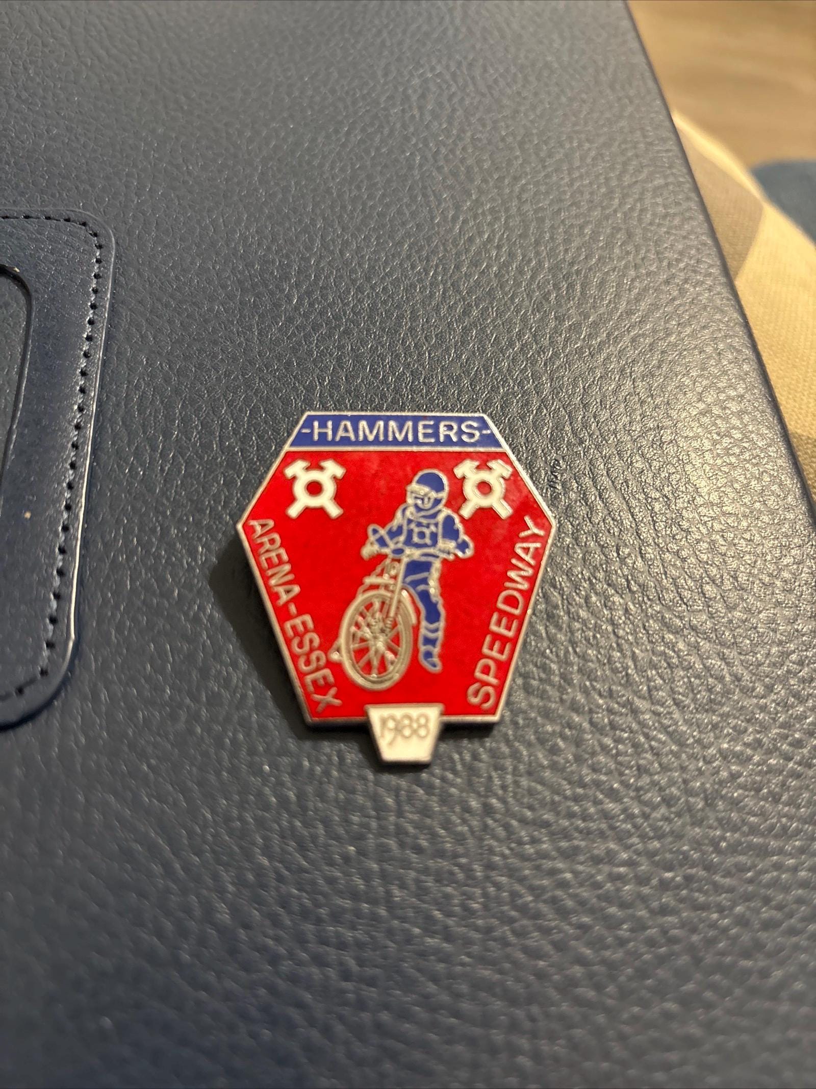 Insigne De Vélo Émaillé Vintage Arena Essex Kent Sweepers Hammers