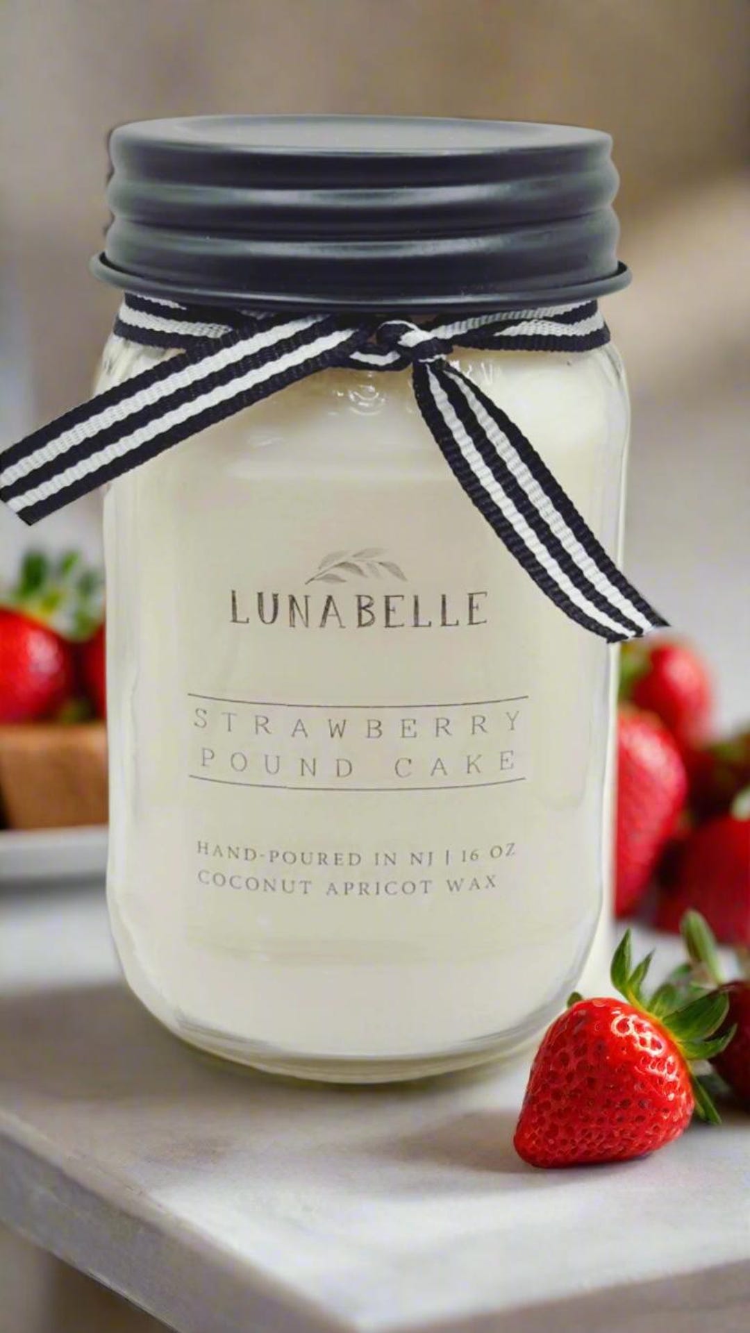 Strawberry Pound Cake Candle, Spring Summer Candle, Farmhouse Decor ...