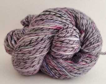 Starbuck's Viper Licorice Twist merino worsted yarn 290 yds